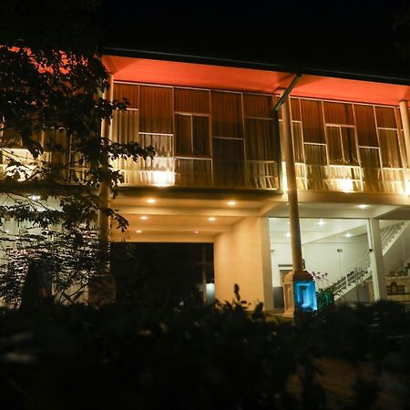 Athkandura Hotel 哈伯勒内 外观 照片