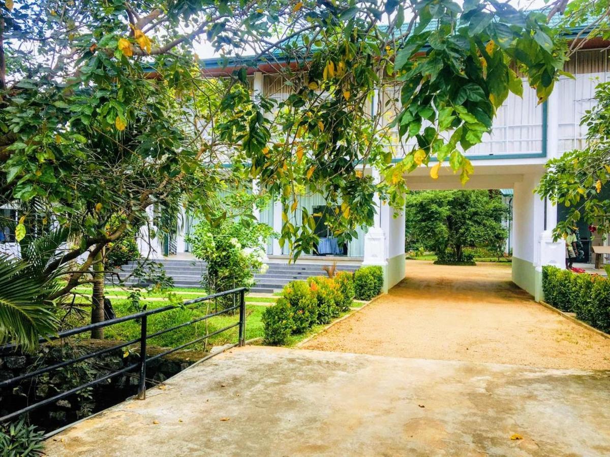 Athkandura Hotel 哈伯勒内 外观 照片